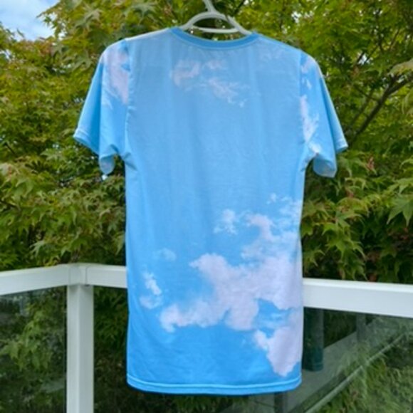 cloud shirt - Picture 2 of 4